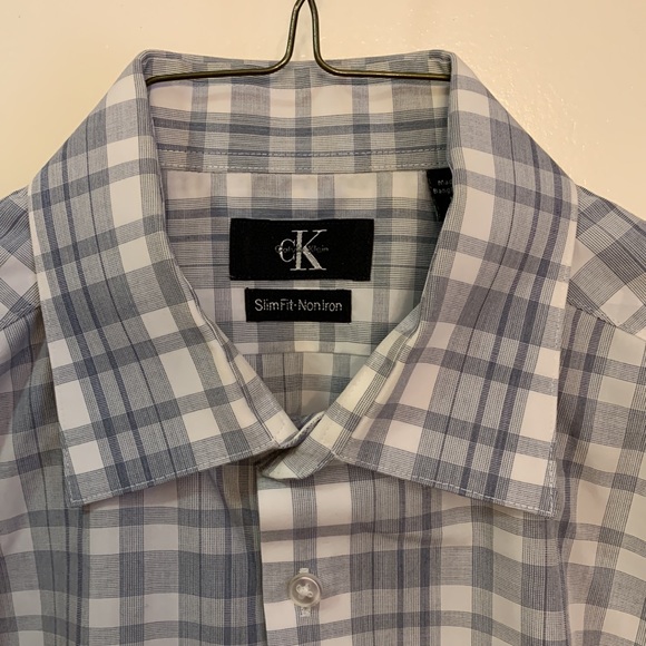 Calvin Klein Button Up - Picture 2 of 3
